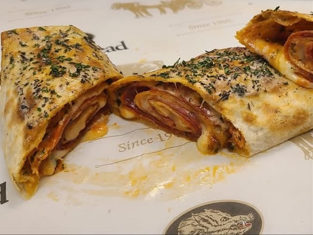 Pepperoni & Mozzarella  Snackatizer.
